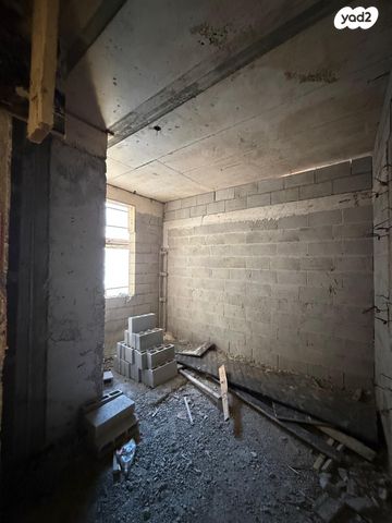 דירה, התבור 12, רסקו א', חולון