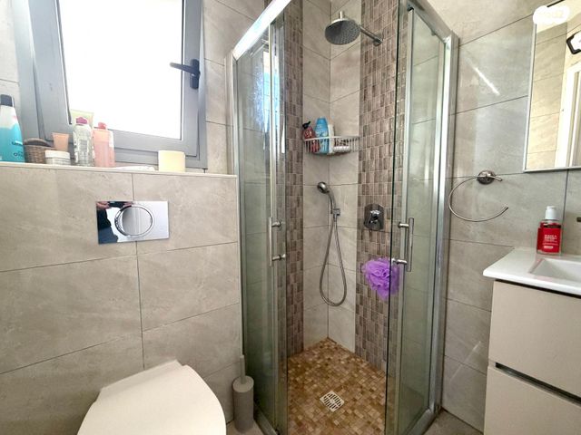 דירת גן, מאיר וייס, פסגת זאב, ירושלים