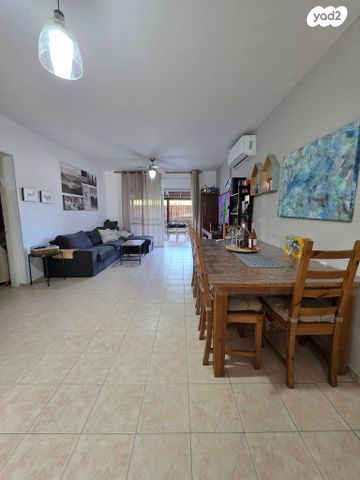 דירת גן, השיקמה, יערת העמק, מגדל העמק