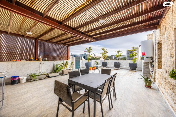 גג/ פנטהאוז, משה קול 56, בית הכרם, רמת בית הכרם, ירושלים