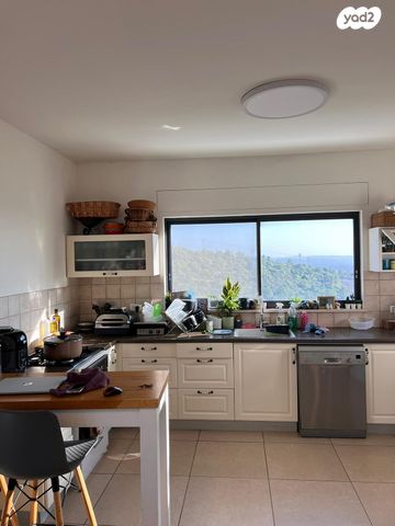 בית פרטי/ קוטג', הזורע 42, קציר