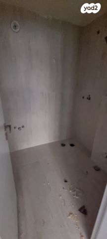 דירת גן, קהילת ציון, הרצליה