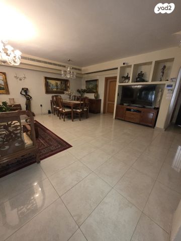 בית פרטי/ קוטג', הגבורה היהודית, אברמוביץ', ראשון לציון