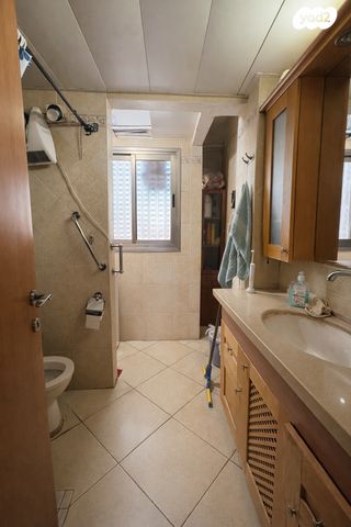 דירה, מרום נווה, רמת יצחק, רמת גן