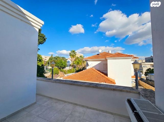 בית פרטי/ קוטג', האחים אל כוויתי 7, תל אביב יפו