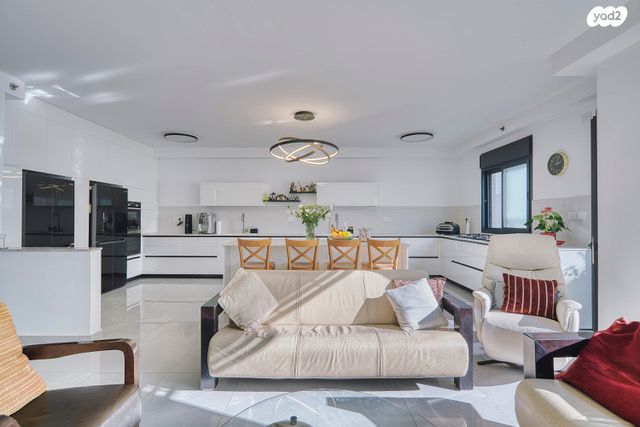 דופלקס, שברץ, רעננה