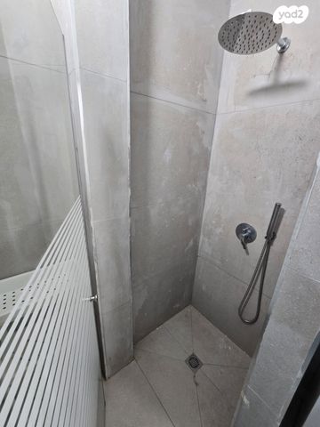 דירה, ארלוזורוב 26, הגבול רוטשילד, בת ים