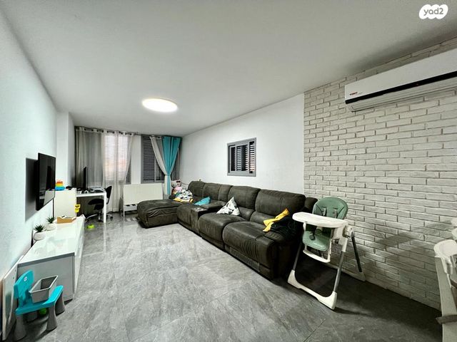 דירת גן, נתניה