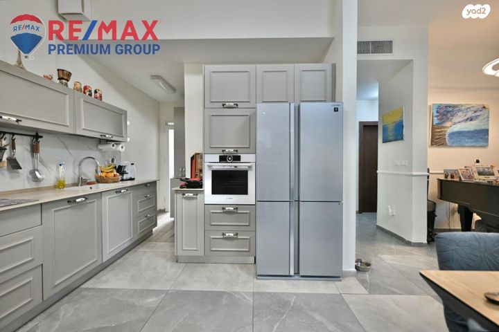 דירת גן, שוהם