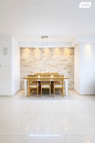 דירה, החרמון 16, היובל, אור עקיבא