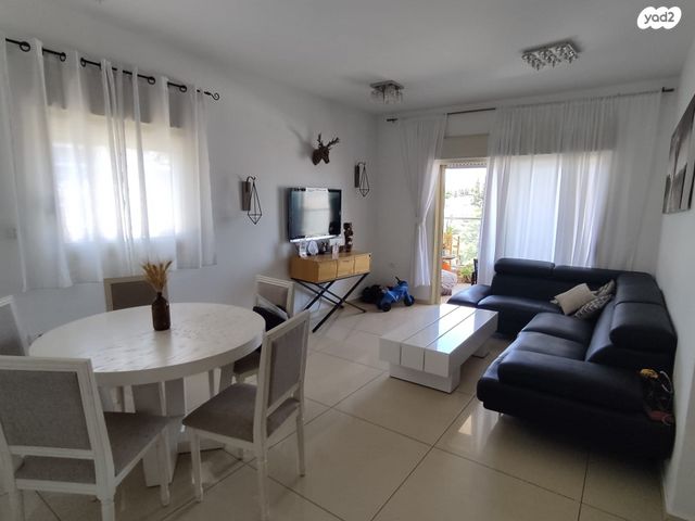 דירה, יד לבנים, רמת גן