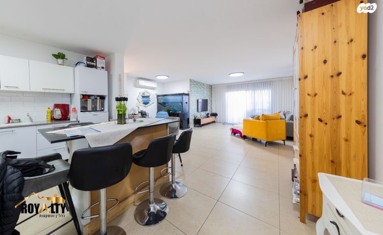 אחיה השילוני 