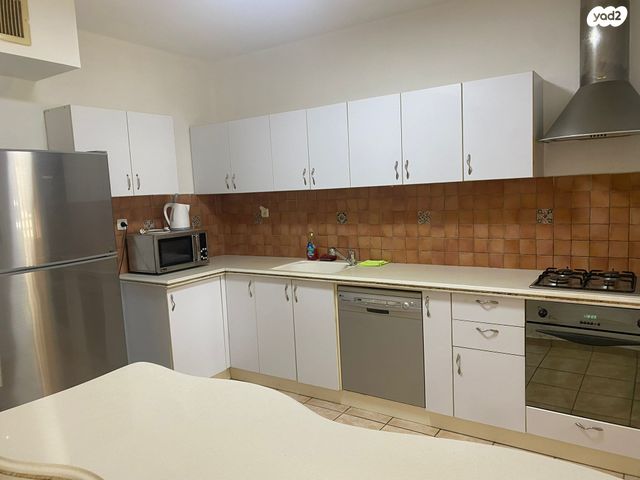 דירה, משעול ירדן, אבני חן, אילת