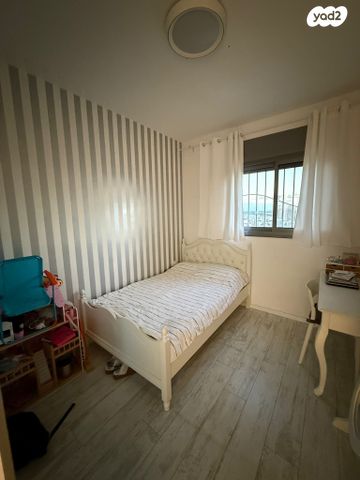 דירה, כינור, הקריה מע"ר, אשדוד