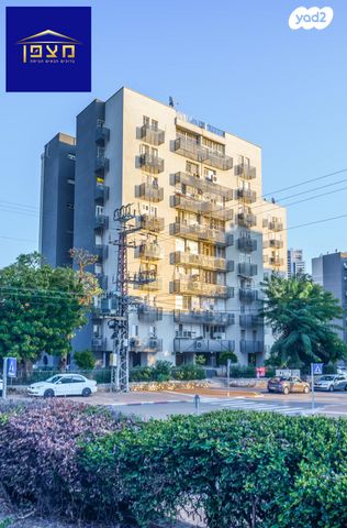 דירה, ד"ר שמורק, נאות שקד, נתניה