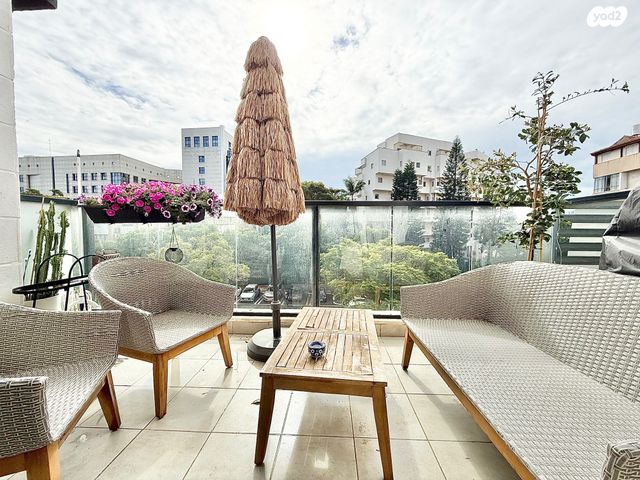 דירה, השרון, הרצליה