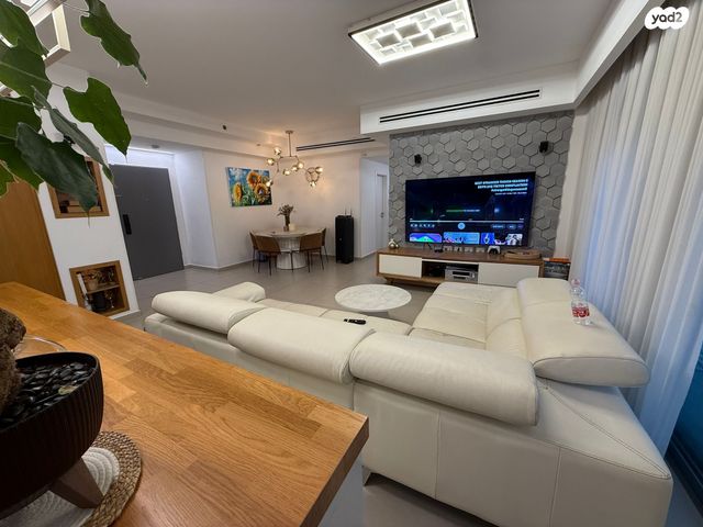 דירה, כינור, הקריה מע"ר, אשדוד