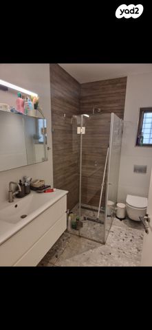 דירת גן, ברקאי 17, עליות, רמת גן