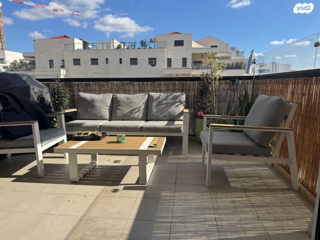 דירה, נווה זמר, רעננה