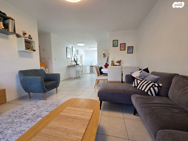 דירה, מודיעין מכבים רעות