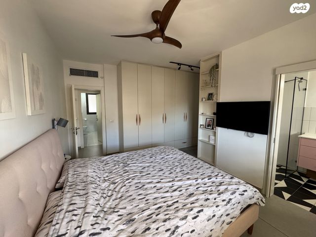 דירה, נווה זמר, רעננה