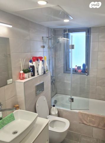 דירה, מקלב, יהוד מונוסון