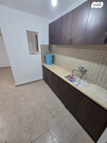 דירת גן, ביל"ו, פרוסטיג, קרית אתא