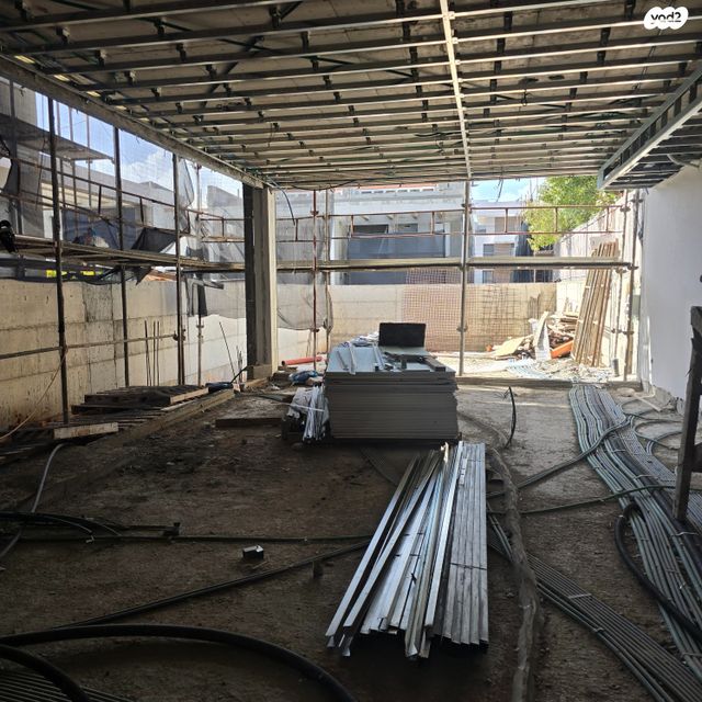 גג/ פנטהאוז, הדולפין, עג'מי, גבעת העליה, תל אביב יפו