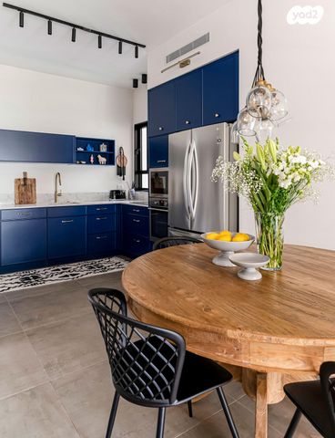 דירה, רעננה