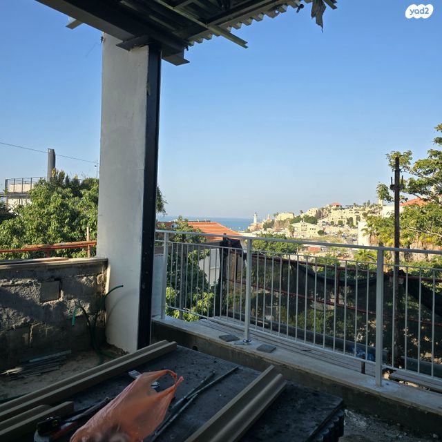 גג/ פנטהאוז, הדולפין, עג'מי, גבעת העליה, תל אביב יפו