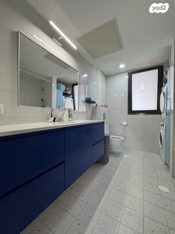 דירה, נווה זמר, רעננה