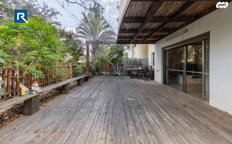 דירת גן, האודם 9, גרין פארק שיכון עובדים, הוד השרון