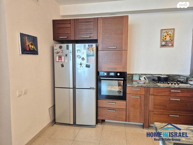 דירה, שדרות ניצה, צפון מערב מרכז העיר, נתניה