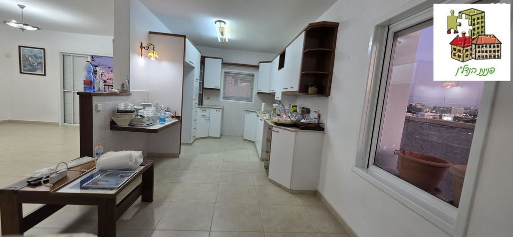 גג/ פנטהאוז, הרצל, מרכז מערבי, נס ציונה