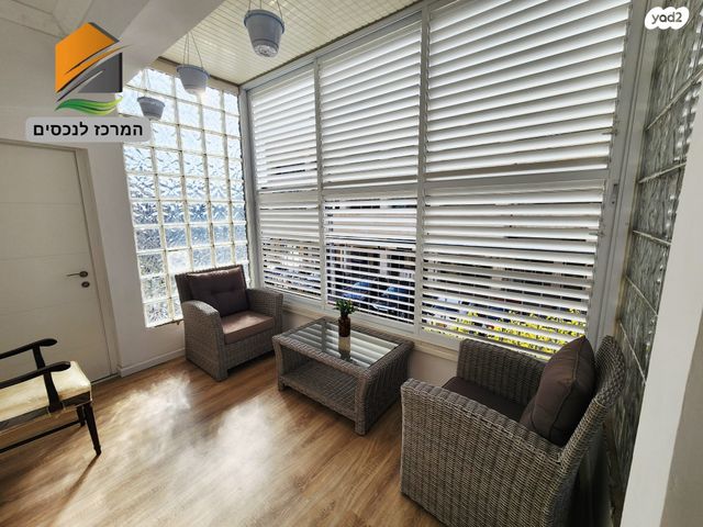 דירה, א' / צפון מזרח העיר, רחובות