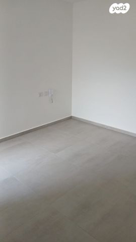 דירה, הרב גרוסמן ישראל 1, רמת אברהם, בית שמש