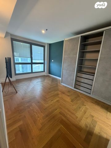 דירה, ניסים אלוני 16, צמרות איילון, פארק צמרת, תל אביב יפו