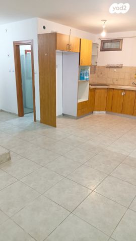 דירה, חגי, נאות יהודית ונווה ארזים, חולון