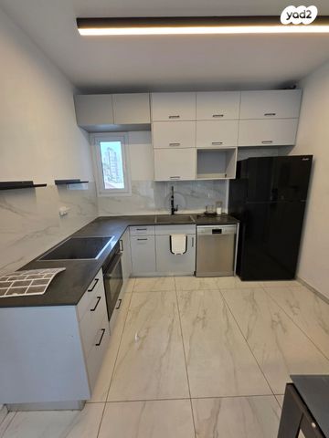 יחידת דיור, המלך 10, נווה חוף, ראשון לציון