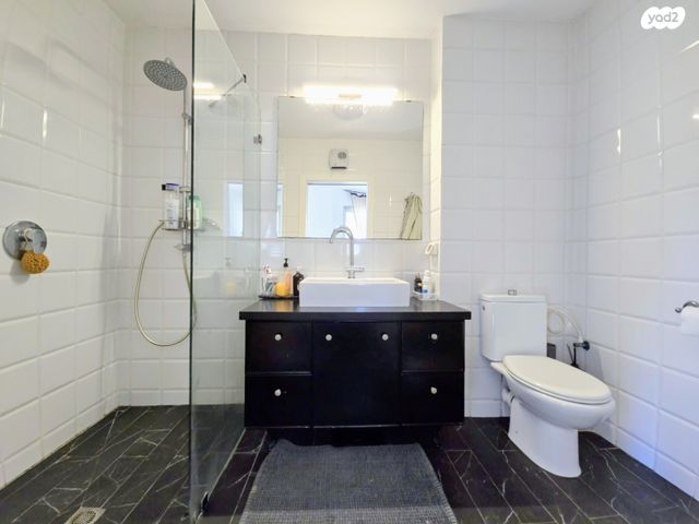 דירה, חטיבת אלכסנדרוני 29, קרית ויצמן, רעננה