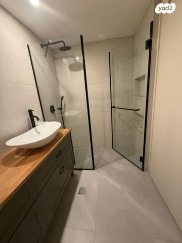 דירה, ניסים אלוני 16, צמרות איילון, פארק צמרת, תל אביב יפו