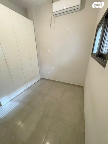 דירה, גוש עציון, יד אליהו, תל אביב יפו