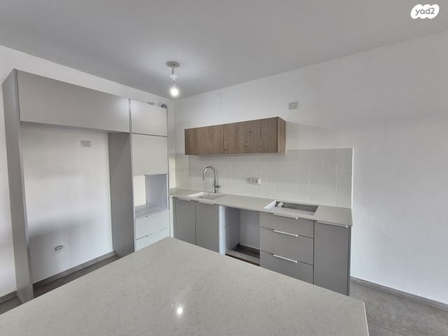 דירה, יבנה 20, גן רש"ל, הרצליה