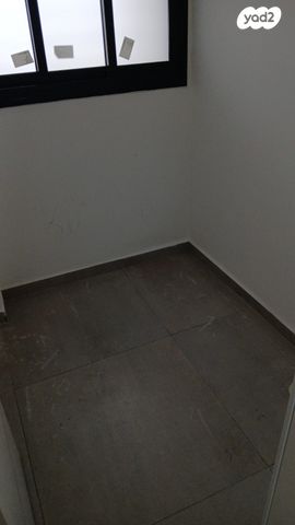 דירה, הרב גרוסמן ישראל 1, רמת אברהם, בית שמש