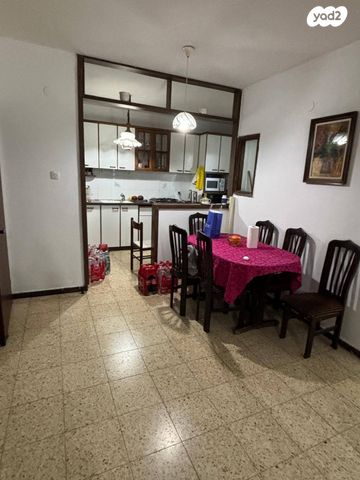 דירה, תל חי, אברמוביץ', ראשון לציון