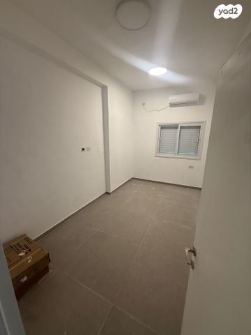 דירה, סירקין, פועלי הרכבת, גבעתיים