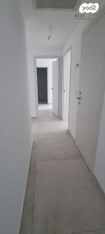 דירה, ז'בוטינסקי, מרכז דרום, רעננה