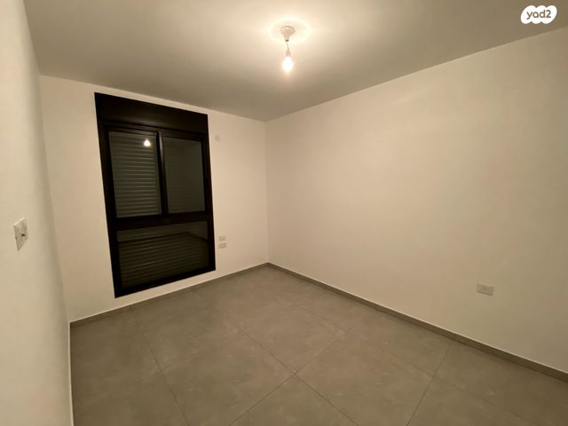 דירה, יונה וולך, גרין פארק החדשה, הוד השרון