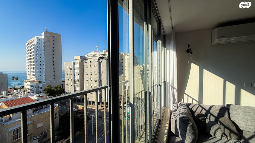 גג/ פנטהאוז, הרצל 21, בת ים