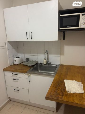 יחידת דיור, ההגנה, הרצליה הירוקה, נווה עובד, הרצליה